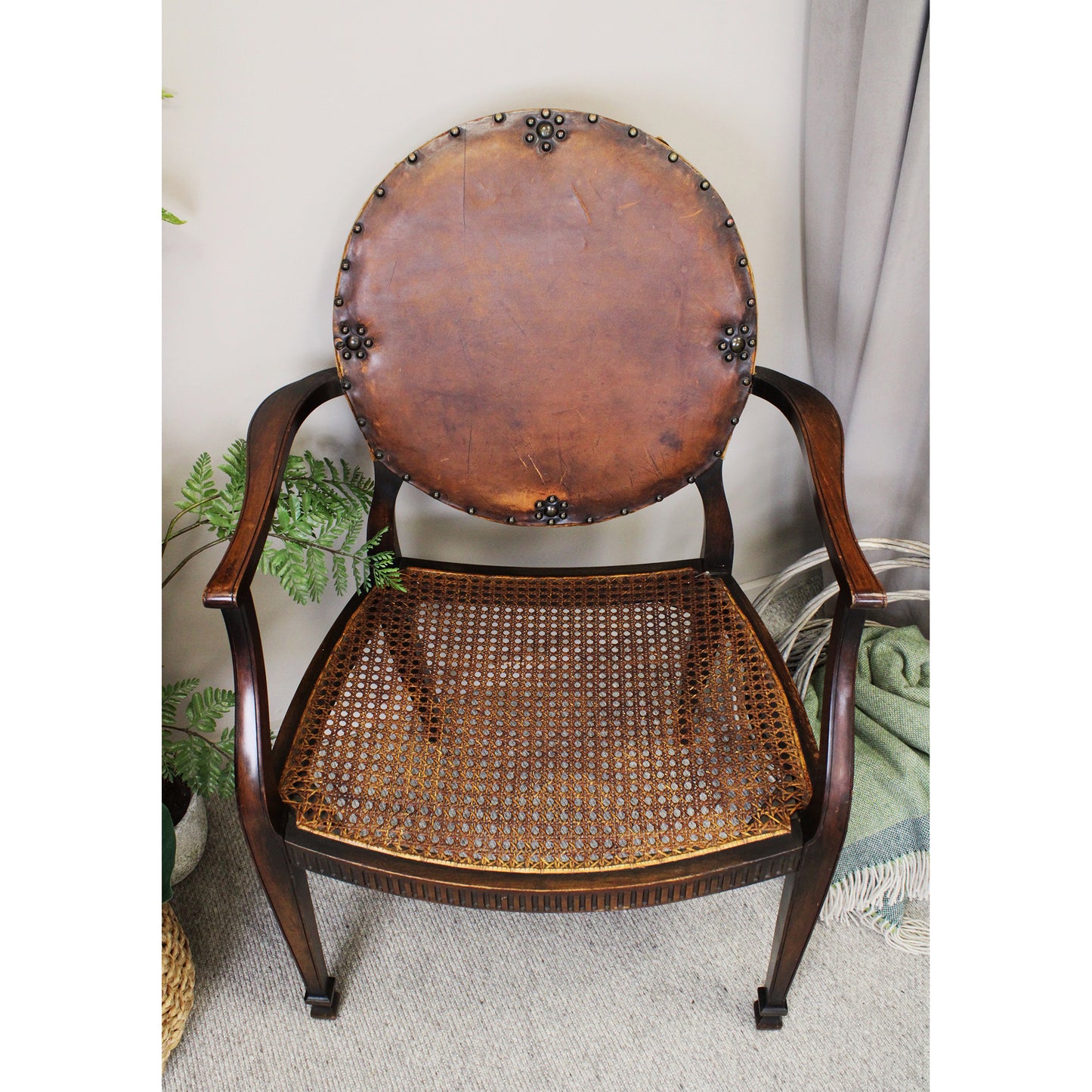 Hepplewhite Style Mahogany oval Leather back chair